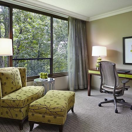 Hilton Westchester Rye Brook Extérieur photo
