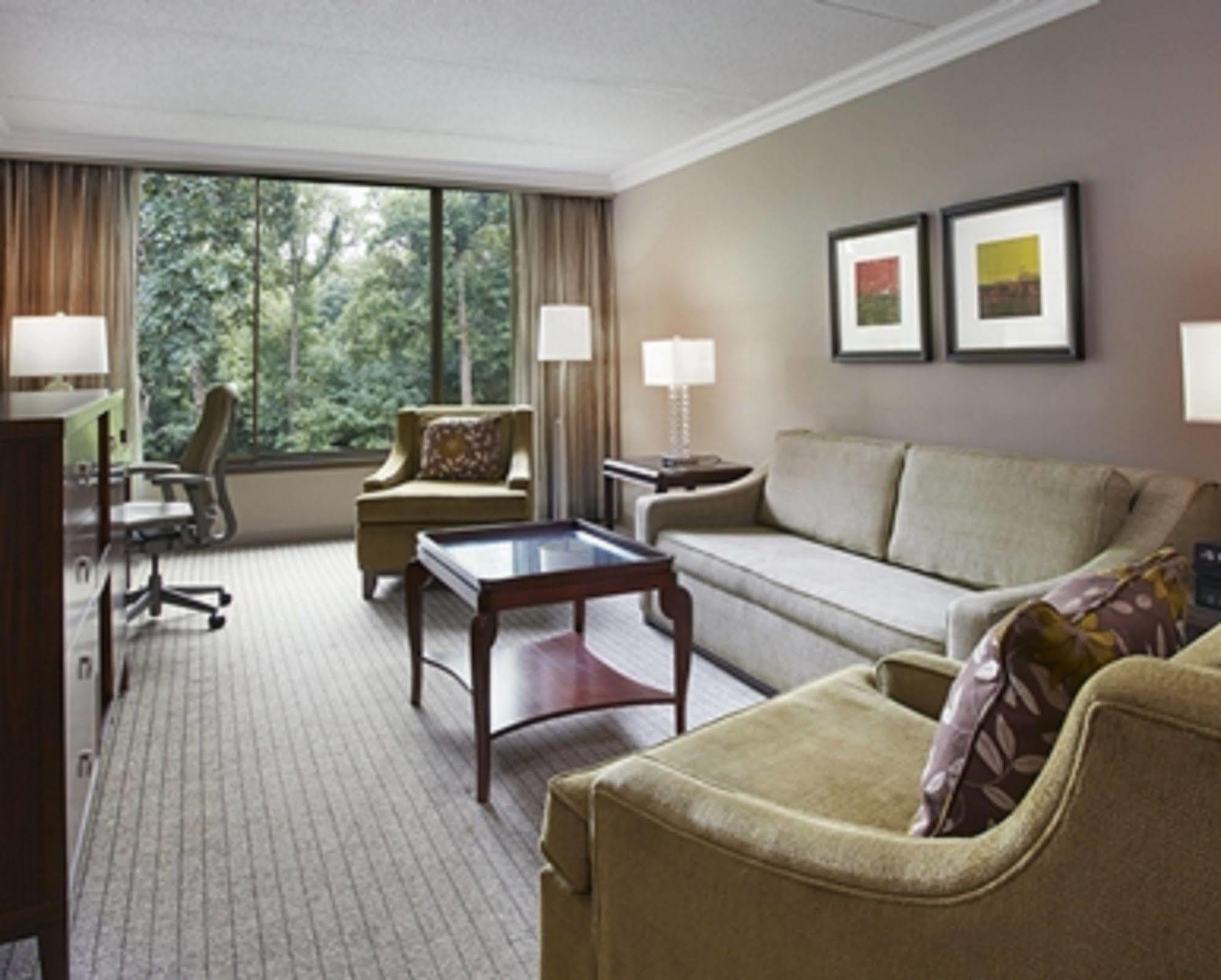 Hilton Westchester Rye Brook Extérieur photo